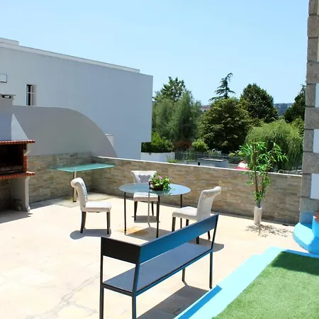 D'Ouro Pool House Vakantiehuis