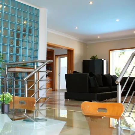 D'Ouro Pool House Vakantiehuis