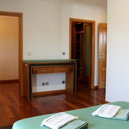 D'Ouro Pool House Vakantiehuis