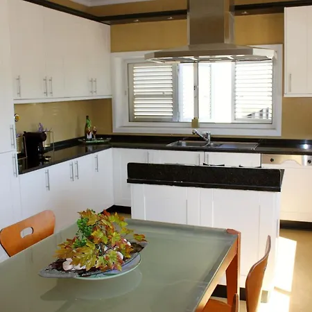 D'Ouro Pool House Vakantiehuis *
