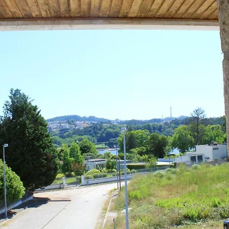 D'Ouro Pool House Valbom (Gondomar)